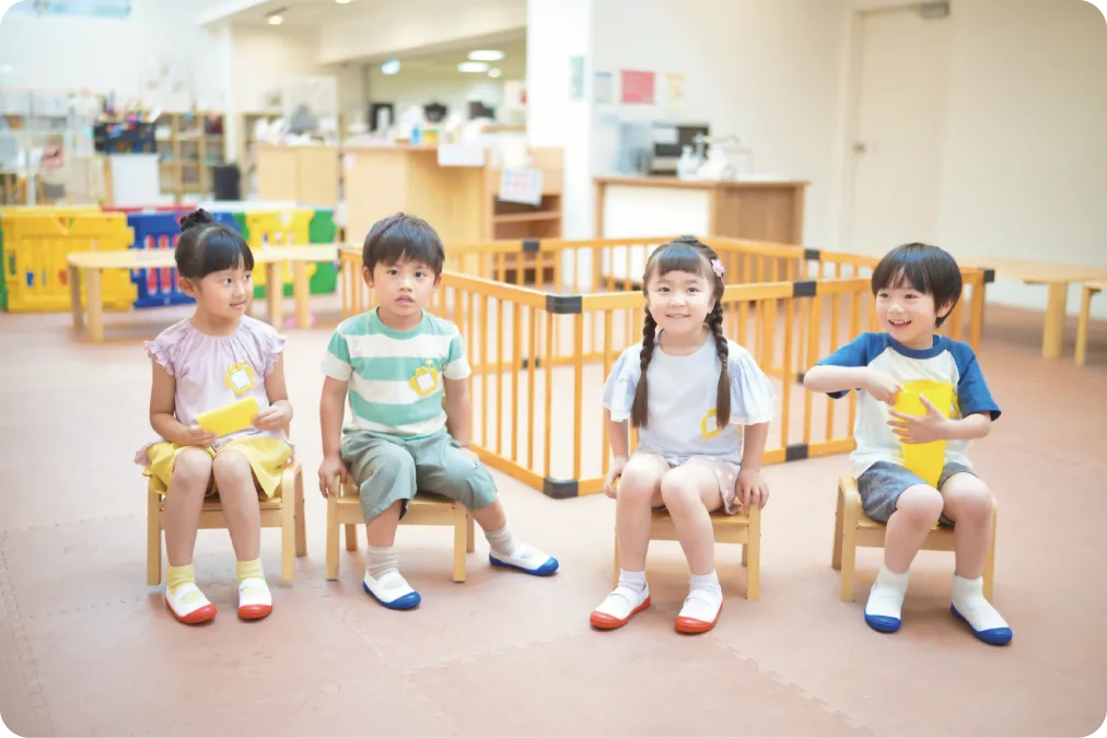 清潔な園内で過ごす子どもたち